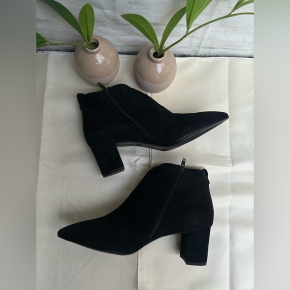 - AGL Notch bootie black Suede leather Ankle boots 36.5 Us 6.5 women,New - Picture 6 of 13